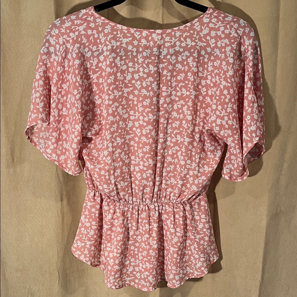 Sienna Sky Pink White Floral Button-Front Peplum Top - Picture 3 of 4